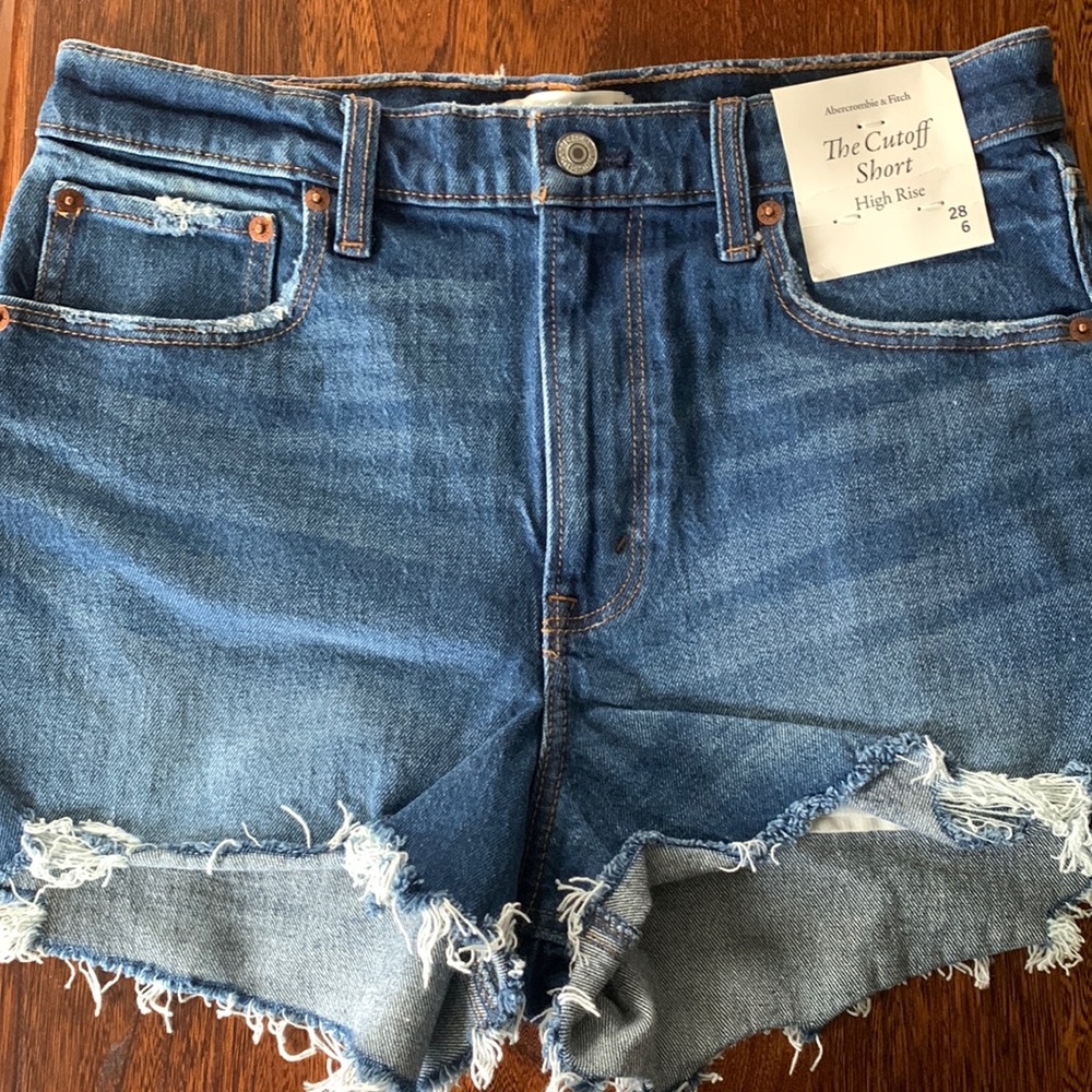 COPY - Abercrombie cut off shirts